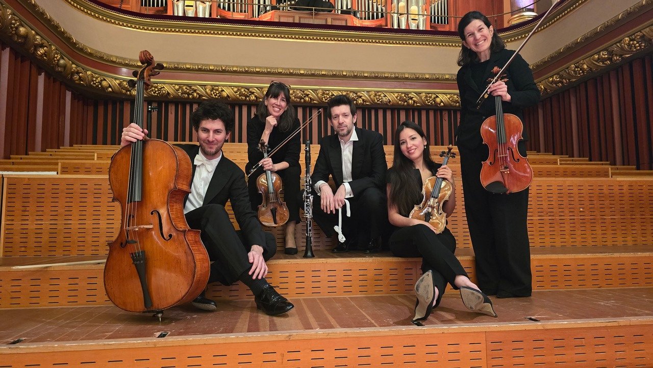 Image Quintette à cordes avec clarinette – musiciens l’Orchestre de Chambre de Lausanne